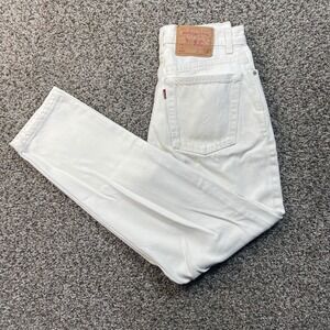 Vintage Levi's 550 Women's 26x29 White Relaxed Tapered Leg Jeans USA Made 00s
